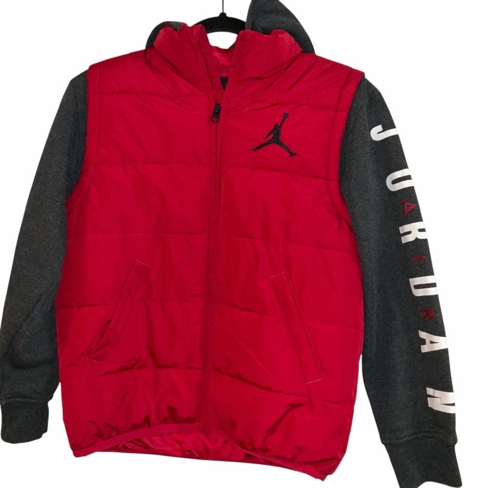 Jordan Boys Puffer Vest Hoodie Red Gray Size Medium